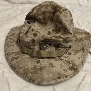 Desert Camo Boonie Hat 7 1/2 Large Marine Corps